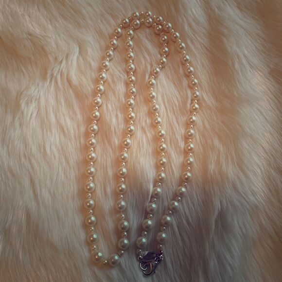 Long strand of Pearls by Chaps - Picture 1 of 3